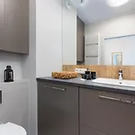 Woronicza Mokotow By Renters شقة *