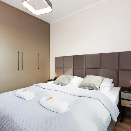 Woronicza Mokotow By Renters Apartment